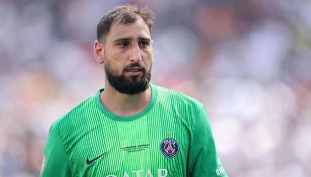 Manchester United cân nhắc chiêu mộ Gianluigi Donnarumma.