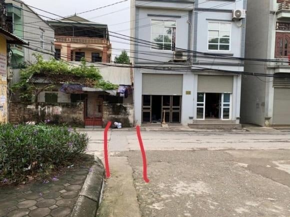Giờ đây, bạn đã hiểu vì sao người xưa luôn dặn dò phải tránh thế đất “tam xung” trước nhà: ngõ cụt, đường đâm thẳng và vách núi.