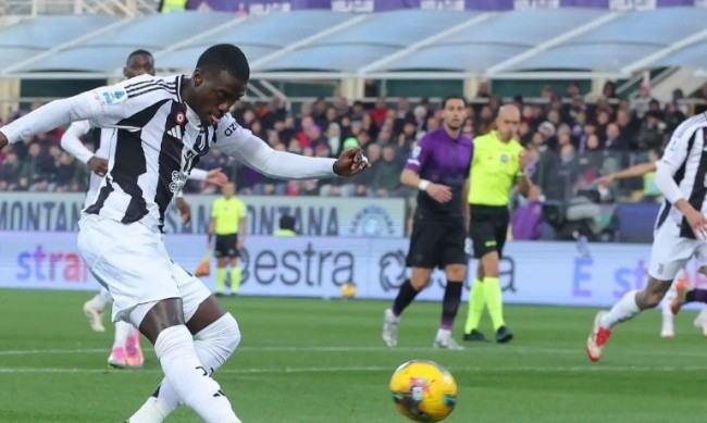 Timothy Weah trong màu áo Juventus.