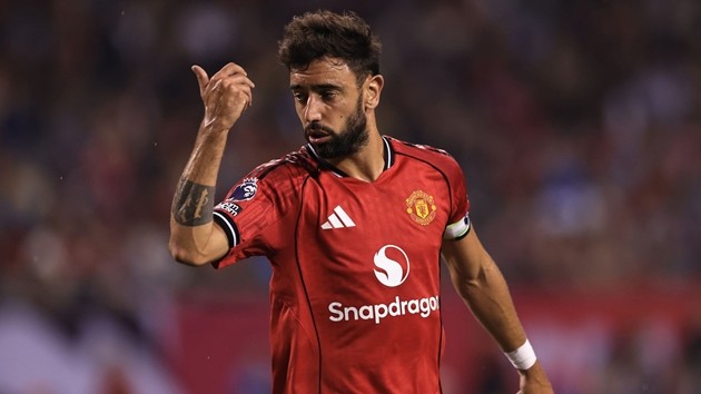 Bruno Fernandes chưa hài lòng với màn trình diễn của các đồng đội.