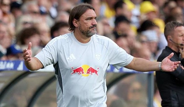 Huấn luyện viên Daniel Farke đang đối mặt vấn đề nan giải ở Leeds.