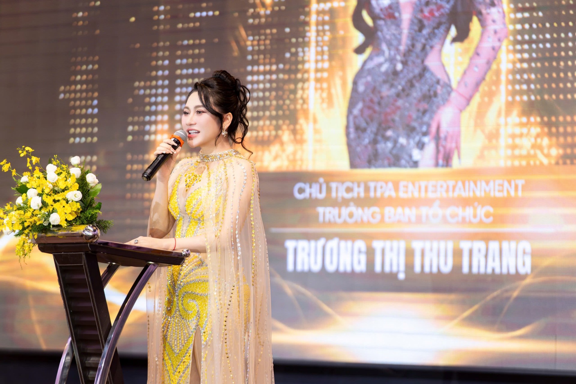 2.2 Bà Trương Thị Thu Trang
