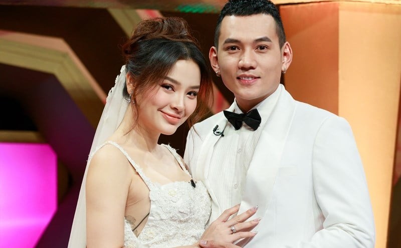 Phương Trinh Jolie phản ứng bất ngờ khi Lý Bình giục sinh thêm con thứ 4