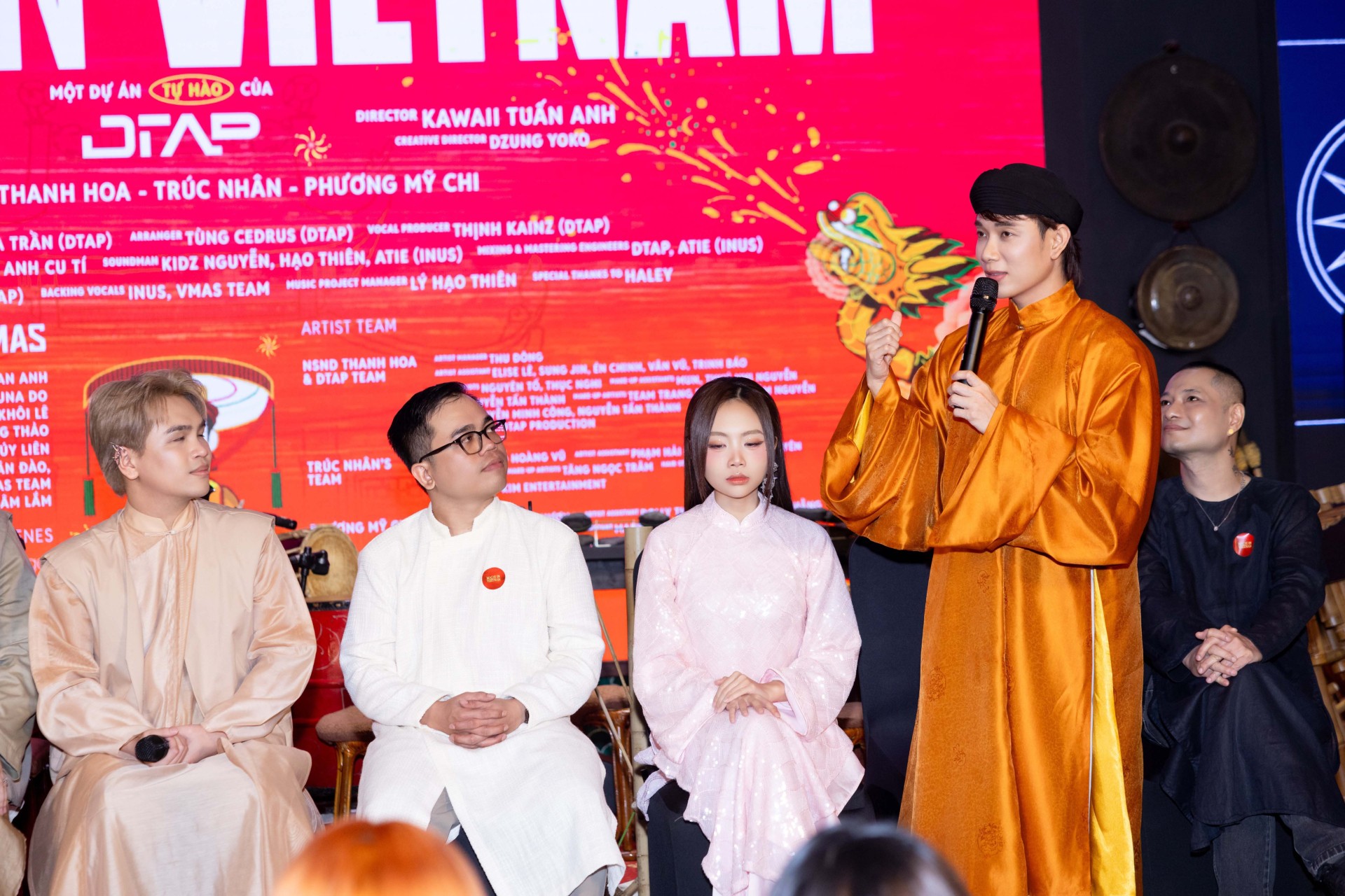 Họp báo ra mắt MV Made In Vietnam