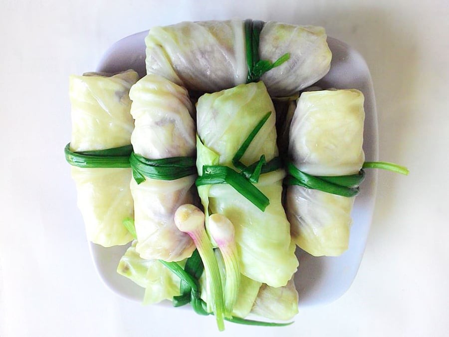 Bắp cải cuốn thịt – món ăn giàu dưỡng chất, thanh mát, tốt cho tiêu hóa và hệ miễn dịch.