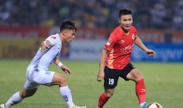 Cuộc đối đầu trên sân Thiên Trường sắp tới hứa hẹn nhiều diễn biến hấp dẫn.