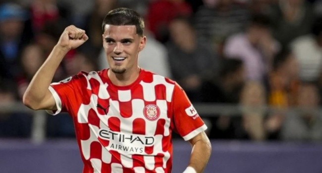 Miguel Gutierrez chuẩn bị cập bến Napoli.