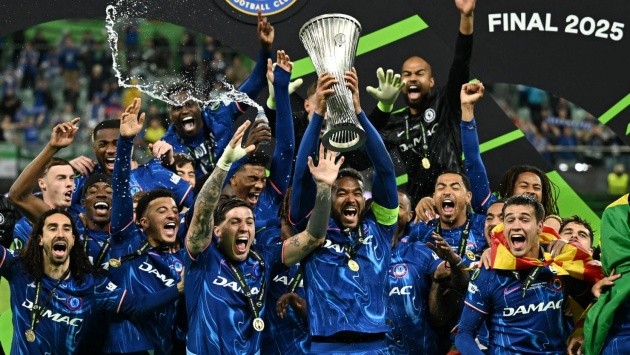 Chelsea bước vào mùa giải mới với vị thế vô địch Europa League và Club World Cup.