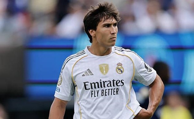 Gonzalo Garcia chính thức gia hạn hợp đồng với Real Madrid.