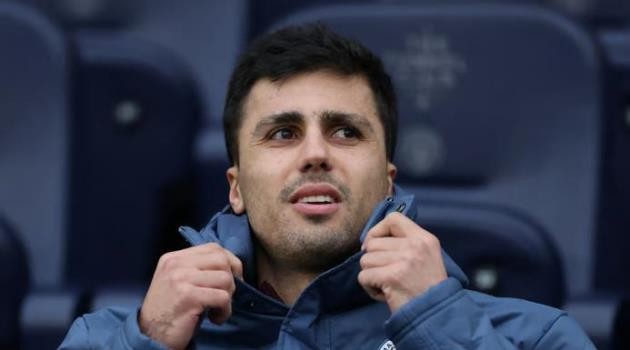Man City mất Rodri đến giữa tháng Chín.