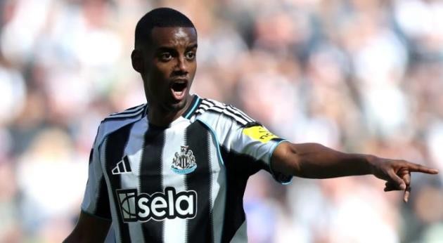 Newcastle có động thái quyết liệt với Isak.