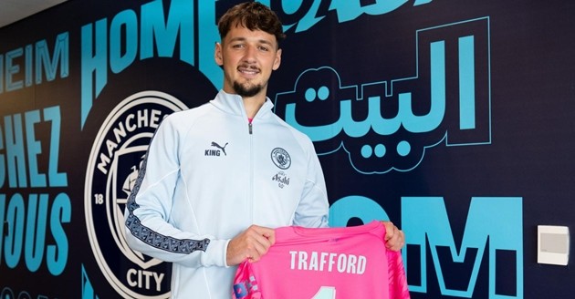 James Trafford vừa trở lại Manchester City hè này.
