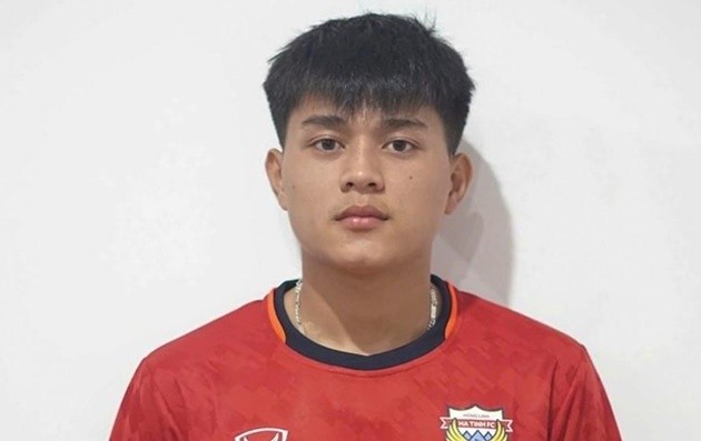 Văn Khánh được góp mặt ở V-League. 