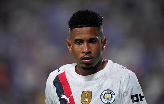 Savinho lọt vào tầm ngắm của Tottenham Hotspur.