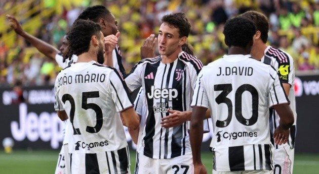 Juventus có trận đấu hay trước Dortmund.