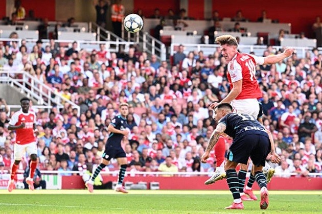 Nếu mơ vô địch, Arsenal cần xuất phát thật tốt.