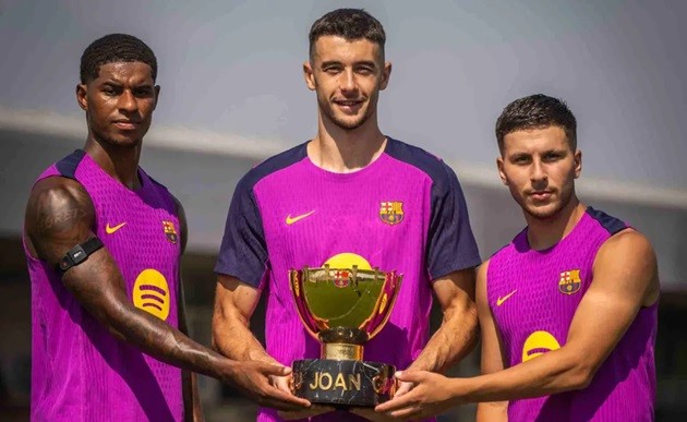 Barca có giai đoạn tiền mùa giải thành công.
