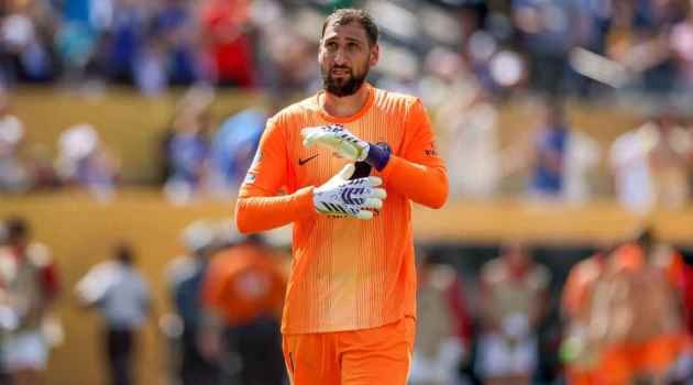 Gianluigi Donnarumma xác nhận sẽ rời PSG.