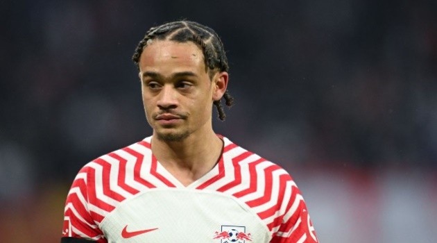Simons được Man City săn đón.