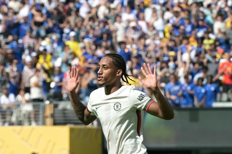 Pedro sớm gây ấn tượng ở Chelsea. 