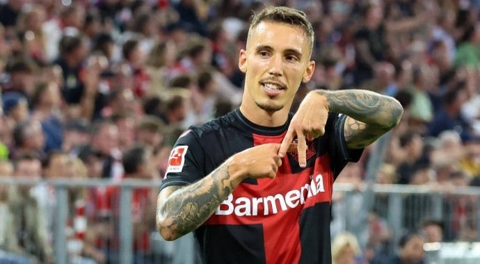 Grimaldo cũng là cái tên quan trọng trong đội hình Leverkusen. 