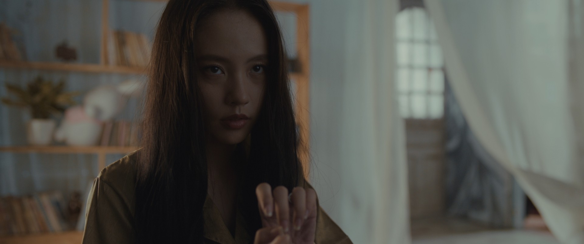 THBR_STILLS_20250812_2.1.1