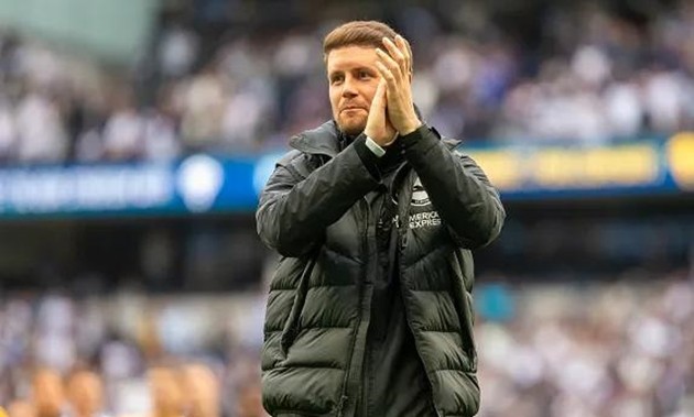 Fabian Huzler tự tin giữ chân Carlos Baleba.