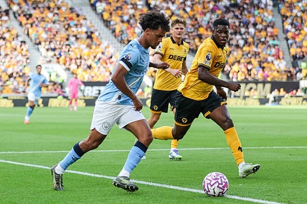 Oscar Bobb - 8.3 điểm: Mang đến nhiều khó khăn cho hàng phòng ngự Wolves bằng những tình huống đột phá. Cầu thủ người Na Uy cũng đóng góp 1 kiến tạo ở trận đấu này.