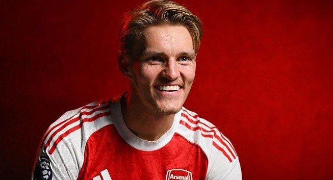 Arteta đánh giá cao khả năng lãnh đạo của Odegaard.