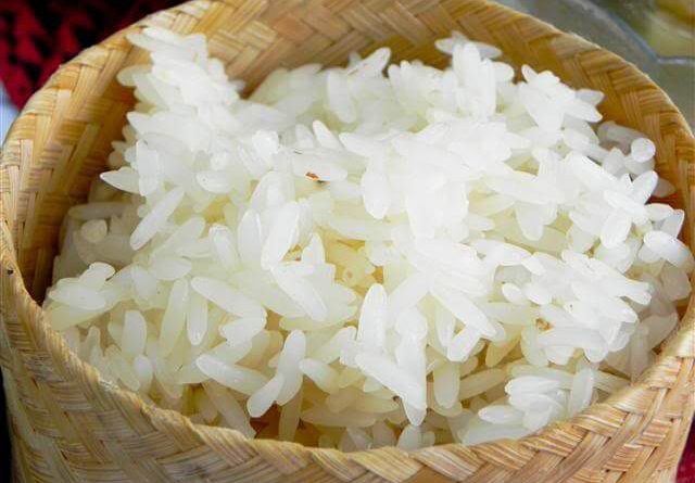 Cách đồ xôi ngon nhanh nhừ không cần ngâm gạo qua đêm
