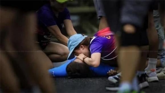 Nhiều người mang bệnh tim bẩm sinh hoặc rối loạn điện học tim mà không biết. K