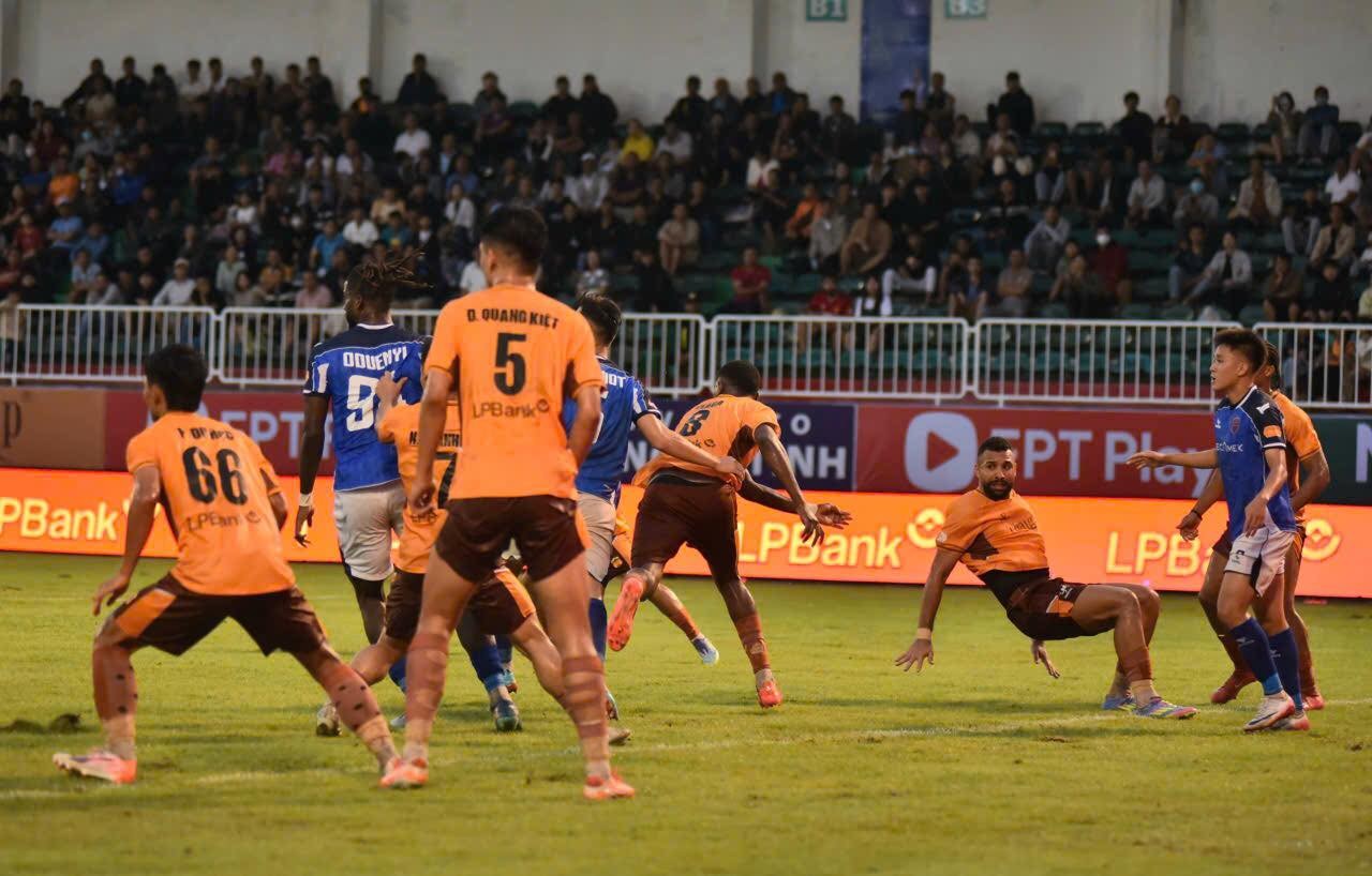 HAGL vừa trải qua trận thua 0-3 trước Becamex TPHCM. Ảnh: HAGL FC.