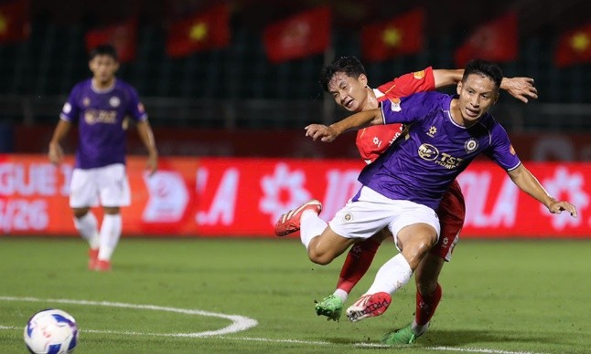 Hà Nội FC có màn khởi đầu mùa giải không mấy suôn sẻ. 