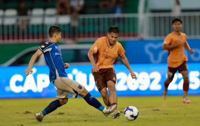 HAGL để thua 0-3 trước Becamex TPHCM. 
