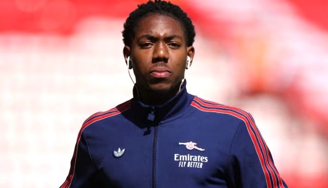 Sao trẻ Arsenal cho thấy sự tiến bộ vượt bậc.