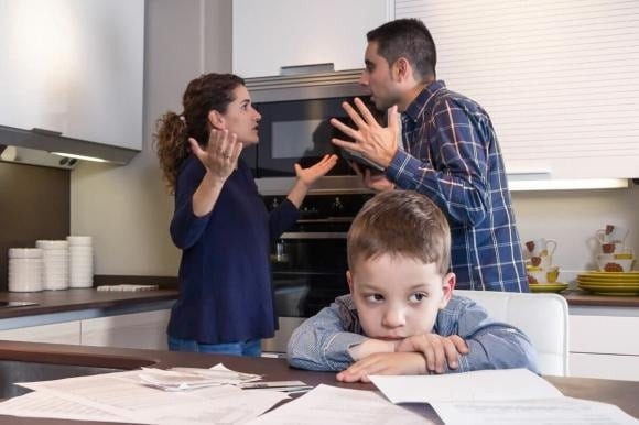 Sau hơn một thập kỷ gắn bó, vợ chồng không chỉ là người tình mà đã trở thành bạn đồng hành thực sự.