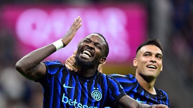 Inter Milan ra quân hoàn hảo.