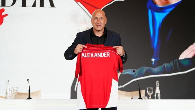 Indonesia kỳ vọng Alexander Zwiers giúp đội tuyển thay đổi tích cực.
