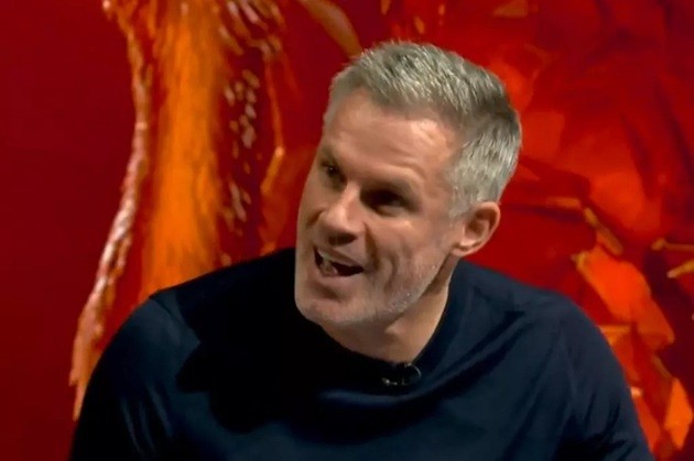 Carragher không hài lòng với chiến thắng của Liverpool.
