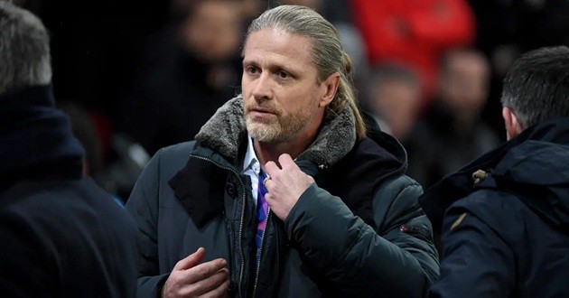 Petit cho rằng Arsenal vẫn chưa đủ lực để vô địch.