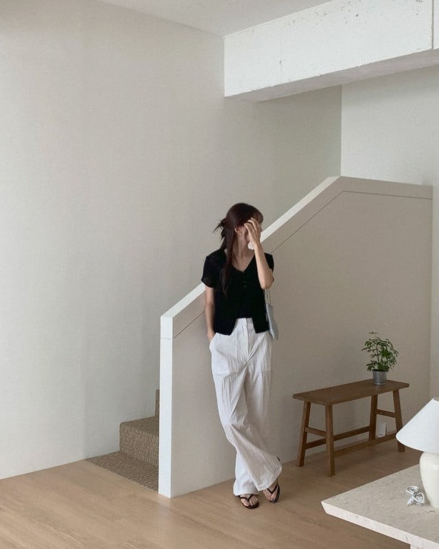  Hãy chọn quần cạp cao. 