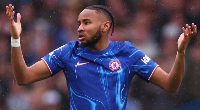 Nkunku trên đường rời Chelsea.