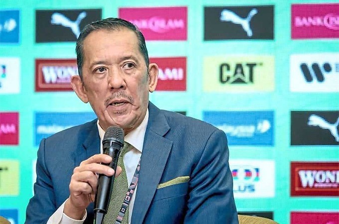 FAM chuẩn bị tiến hành họp bàn.