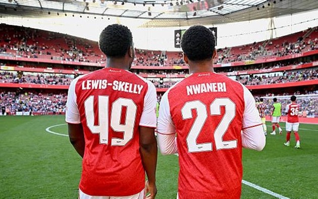 Arsenal cần thêm những cầu thủ thuộc diện