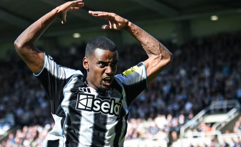 Alexander Isak là gương mặt được chờ đợi sẽ tạo nên
