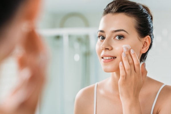 Một lịch chăm da 7 ngày không chỉ giúp bạn tiết kiệm thời gian, mà còn mang lại hiệu quả rõ rệt khi được duy trì lâu dài.