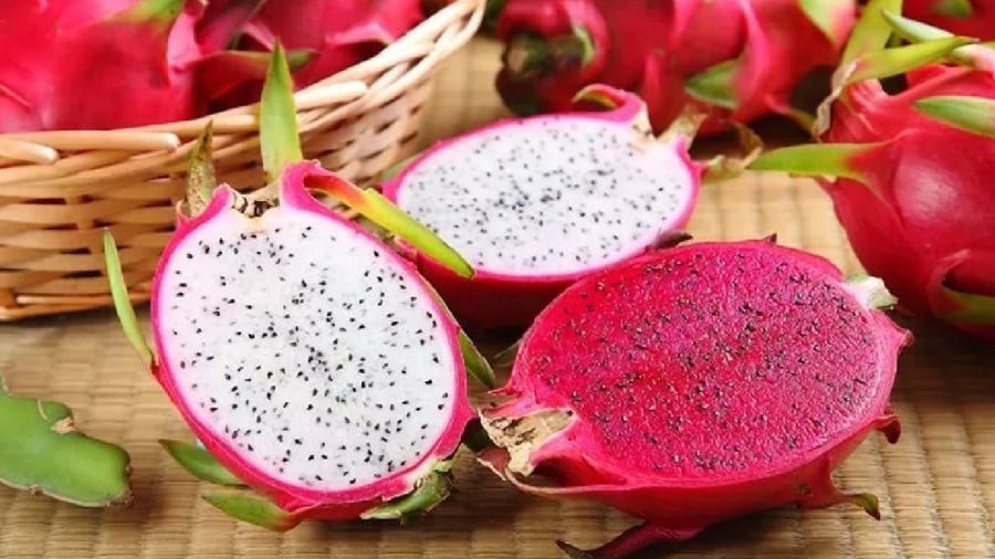Thanh long mang lại nhiều lợi ích cho sức khỏe nhưng không phải ai cũng nên ăn.