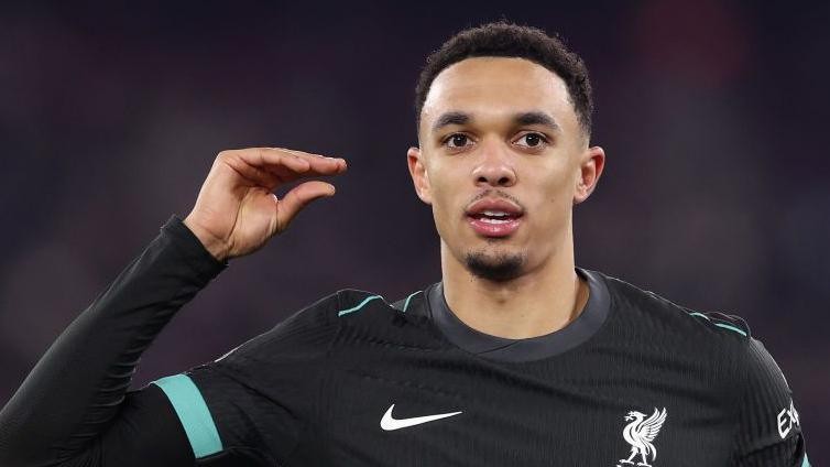 Alexander-Arnold sẽ quay lại Anfield chỉ vài tháng sau khi rời Liverpool.