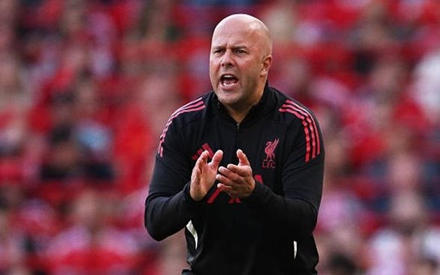 Arne Slot thừa nhận Liverpool sẽ chạm trán những đối thủ khó nhằn tại Champions League.