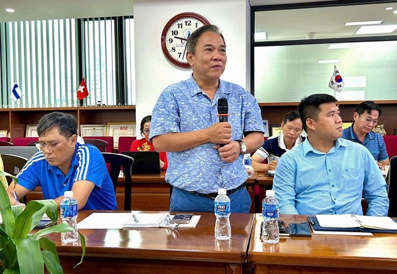 Ông Ngô Quang Vinh chia sẻ quan điểm trong buổi lễ.